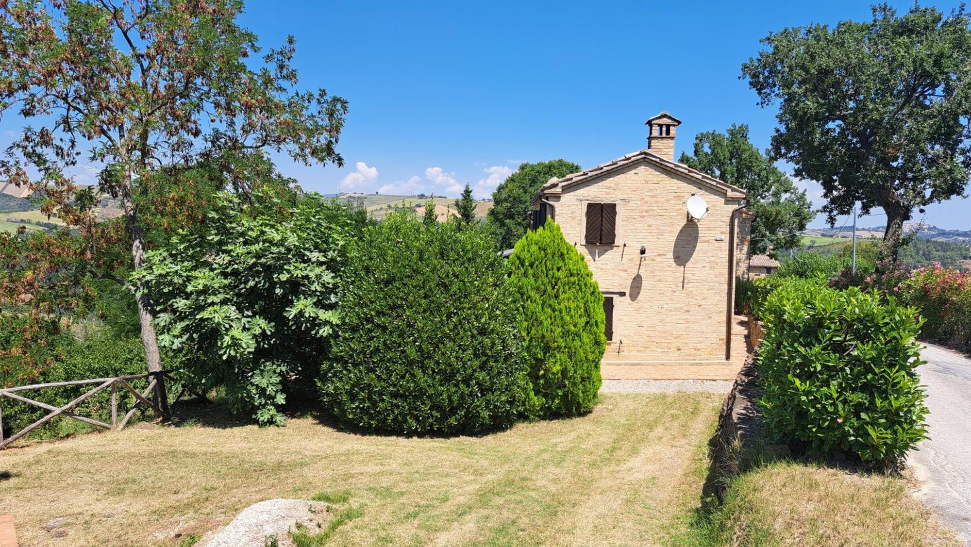 Agriturismo Tre Querce Penna San Giovanni المظهر الخارجي الصورة